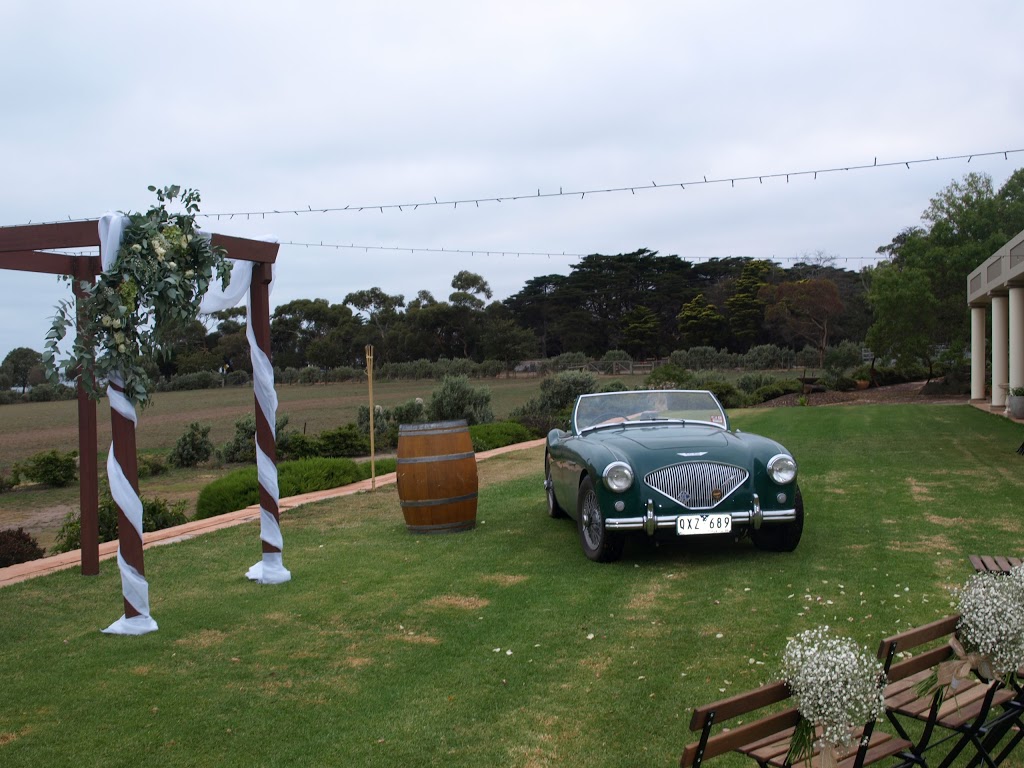Rusty Gate Weddings |  | 91 McDermott Rd, Curlewis VIC 3222, Australia | 0458218668 OR +61 458 218 668