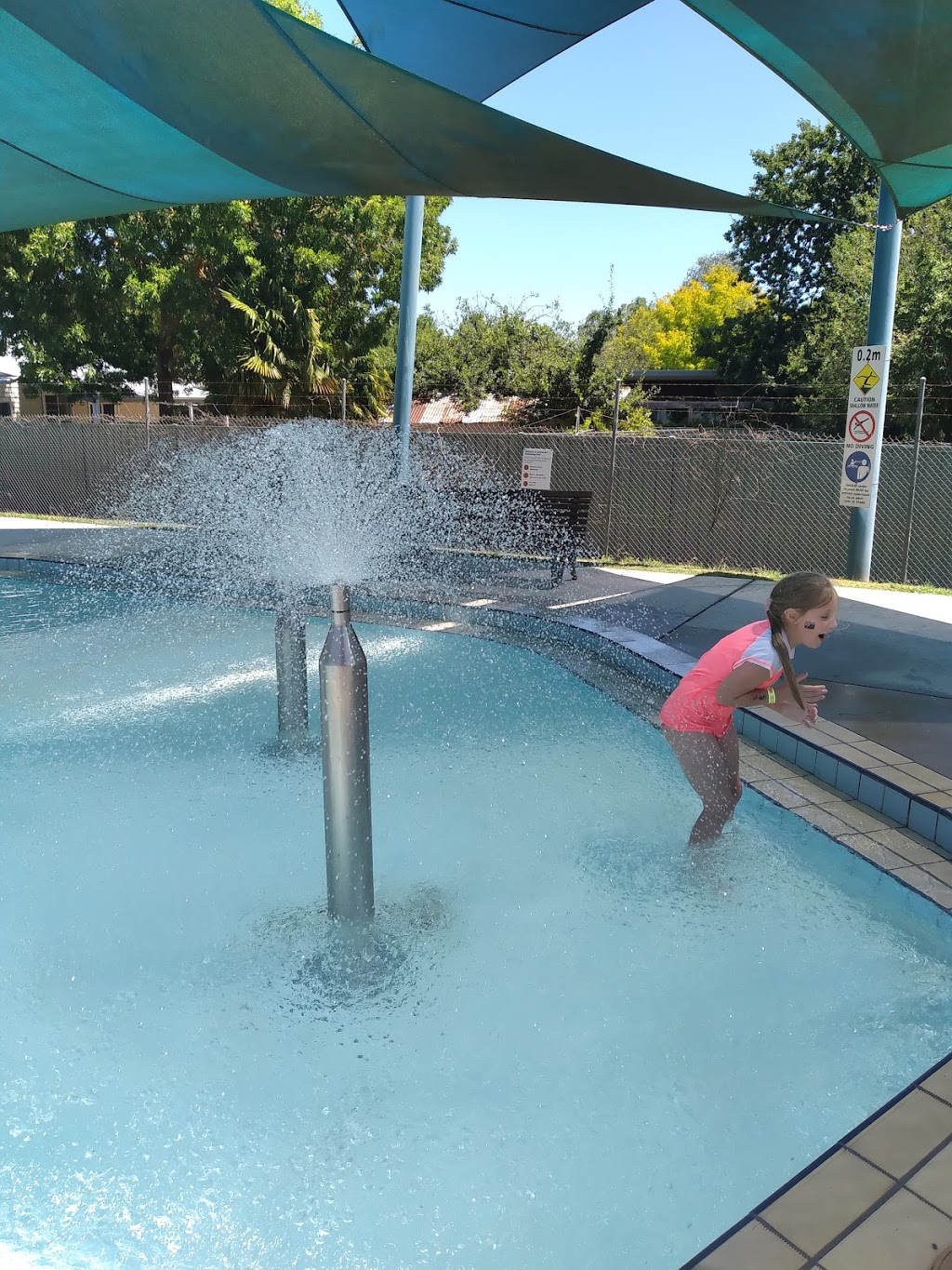 Alexandra Swimming Pool | 13 Perkins St, Alexandra VIC 3714, Australia | Phone: (03) 5772 1705