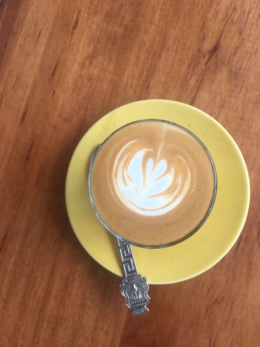 Izba Espresso Bells Reach | cafe | 1-13 Bells Reach Dr, Caloundra West QLD 4551, Australia | 0424841000 OR +61 424 841 000