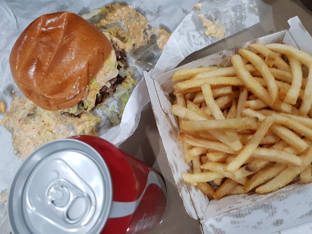 Fat burger | restaurant | 271 Guildford Rd, Guildford NSW 2161, Australia | 0297213805 OR +61 2 9721 3805