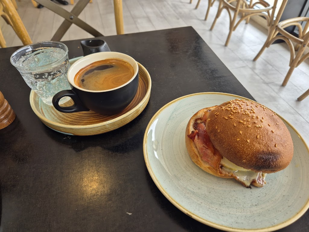 Supreme Espresso Lambton- Cafe Bar Restaurant | 1/121 Elder St, Lambton NSW 2299, Australia | Phone: 0489 147 676