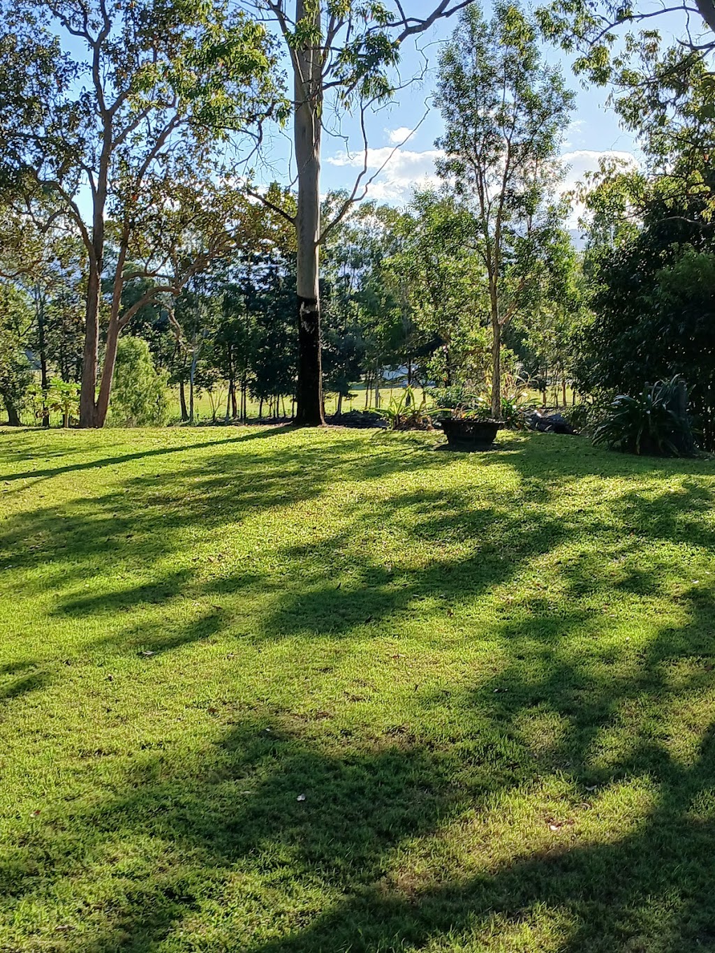 Rural Fire Service, Finch Hatton | 33 Anzac Parade, Finch Hatton QLD 4756, Australia | Phone: (07) 4967 4357