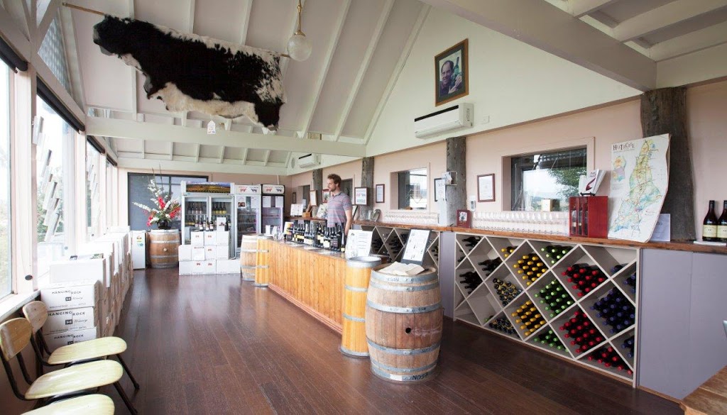 Hanging Rock Winery | tourist attraction | 88 Jim Rd, Newham VIC 3442, Australia | 0354270542 OR +61 3 5427 0542