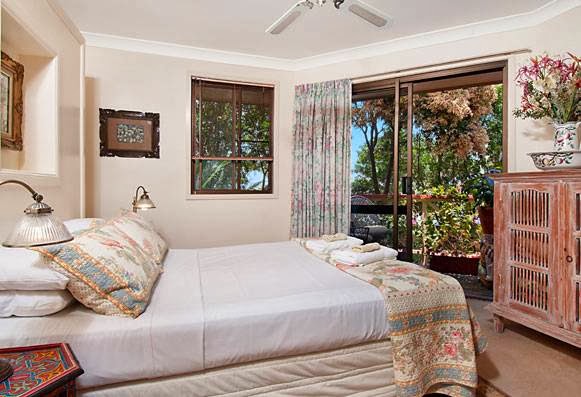 Sandals Guest House | 11 Carlyle St, Byron Bay NSW 2481, Australia | Phone: 1800 805 091