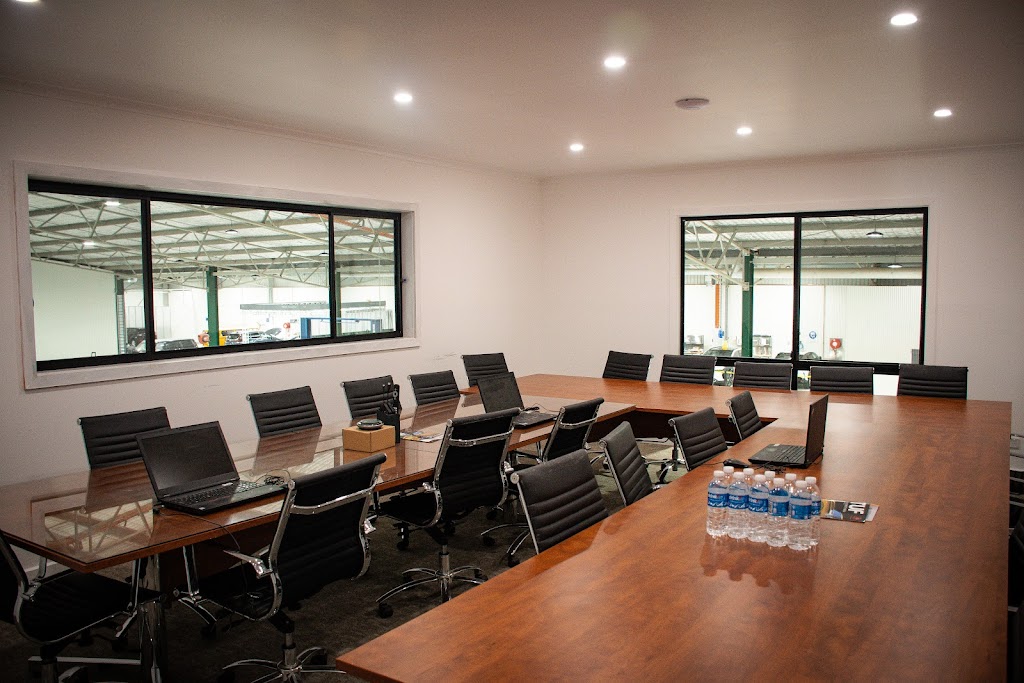 Jacob Body & Paint | 3 Melrose Dr, Wodonga VIC 3690, Australia | Phone: (02) 6055 9988