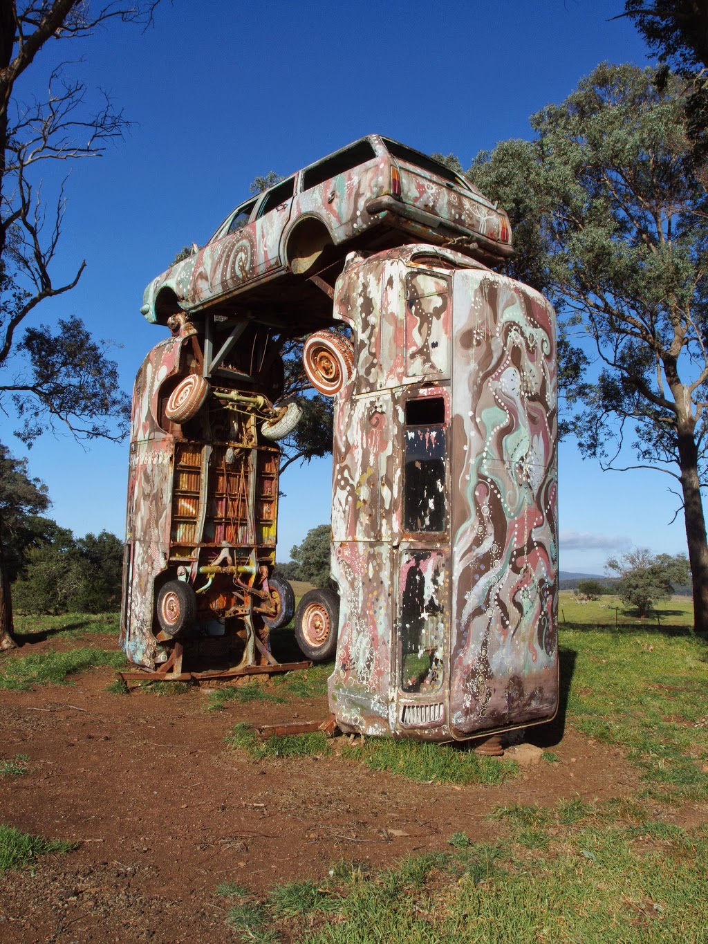 Stonehenge Rockhounds Caravan Park | Buchan South VIC 3885, Australia