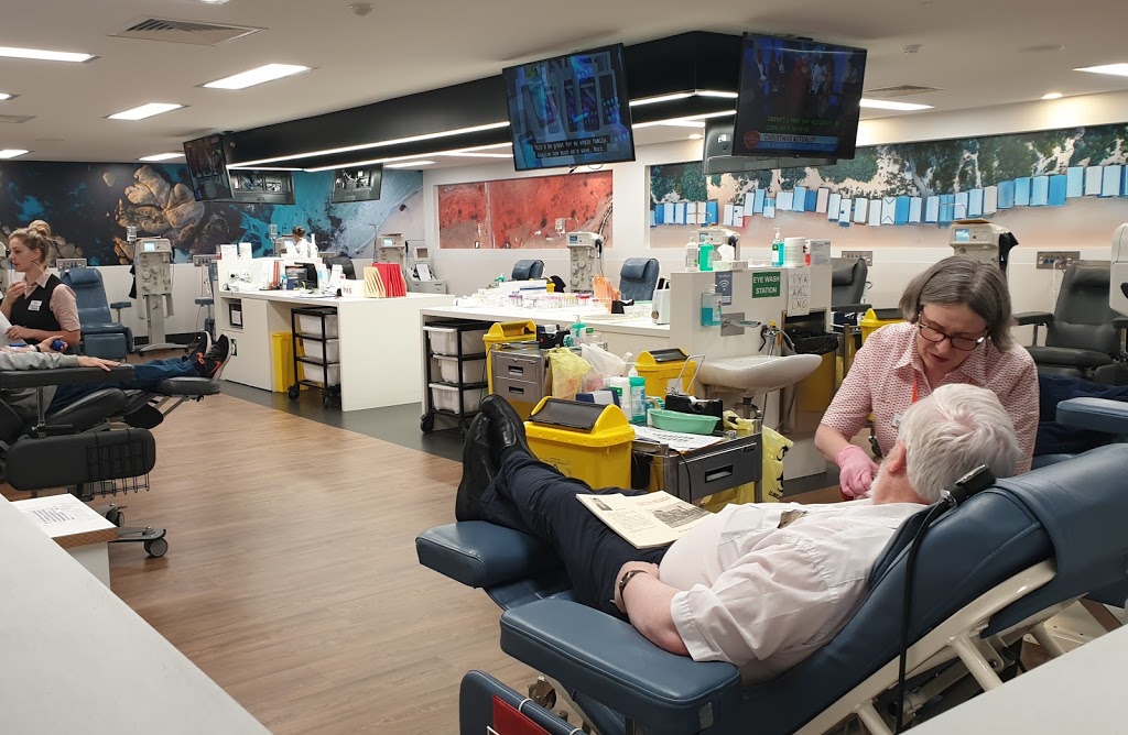 Lifeblood Ringwood Donor Centre | 4/38 Charter St, Ringwood VIC 3134, Australia | Phone: 13 14 95