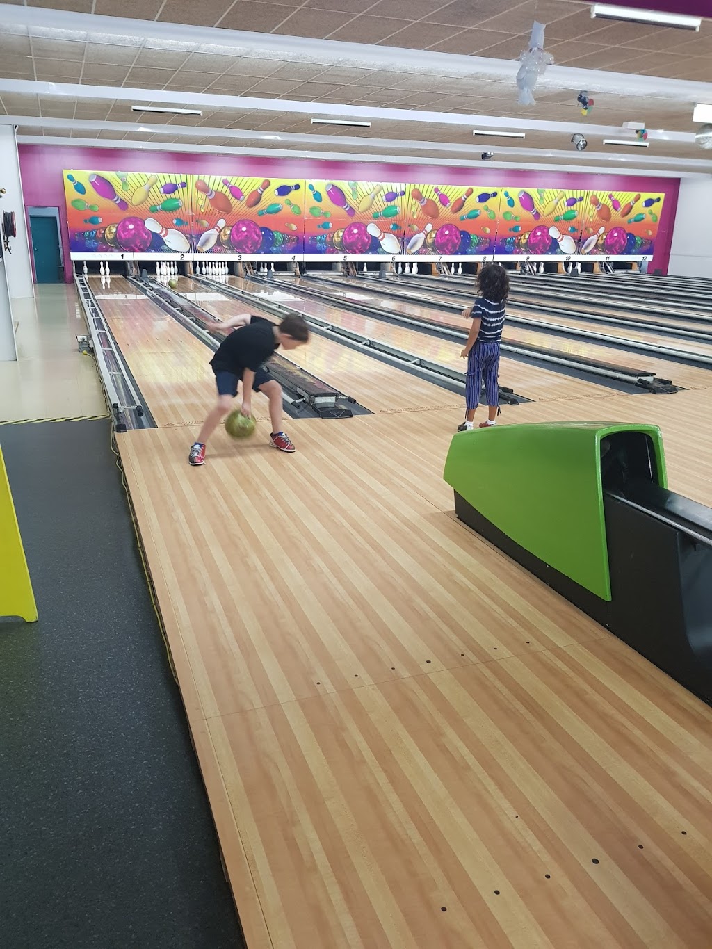 Gympie Tenpin Bowling & Entertainment | bowling alley | 1A Potter St, Gympie QLD 4570, Australia | 0754826688 OR +61 7 5482 6688