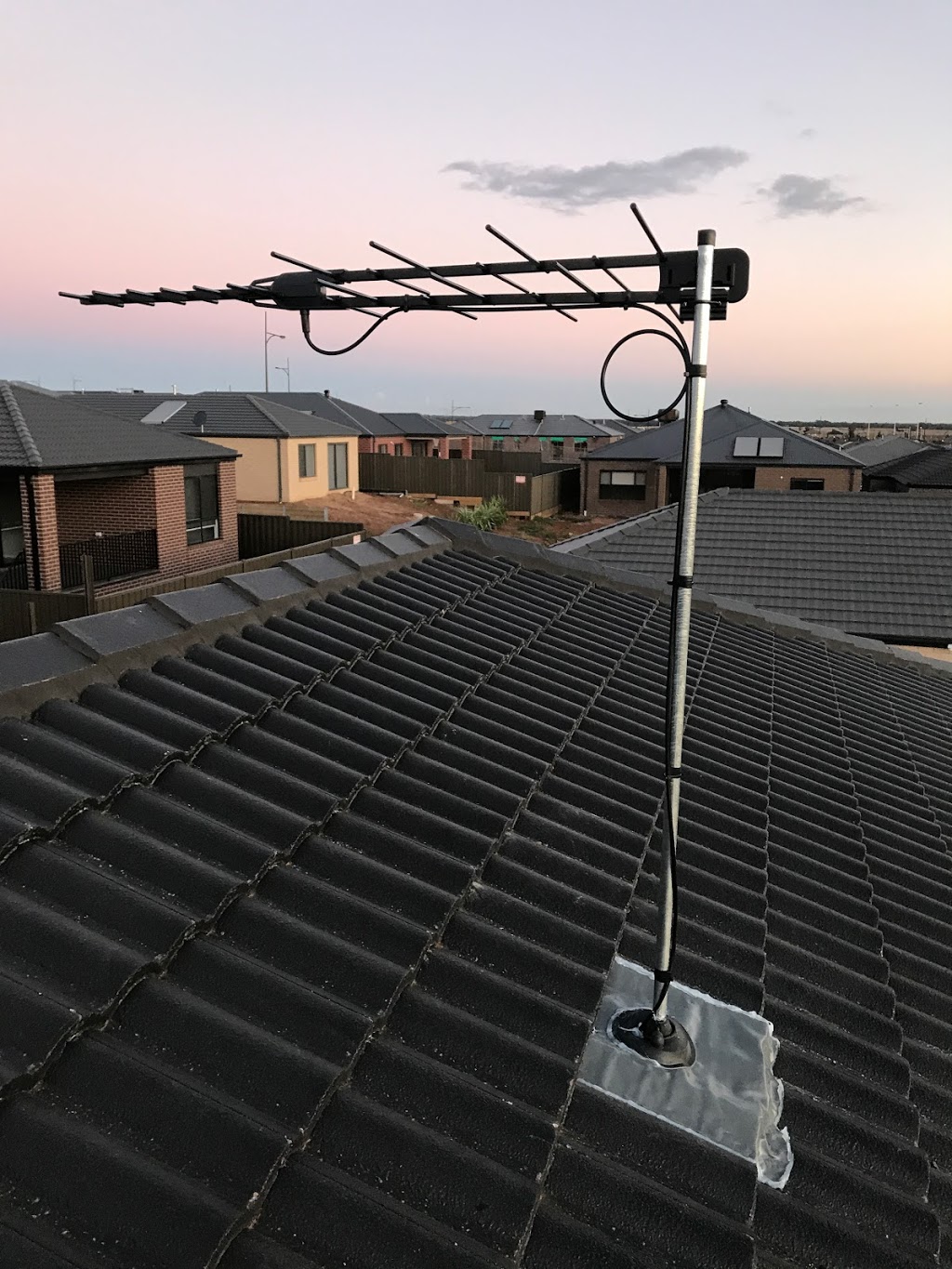Aashapuri TV Repairs and Antenna Installation | 325 Maribyrnong Rd, Ascot Vale VIC 3032, Australia | Phone: (03) 9078 7259