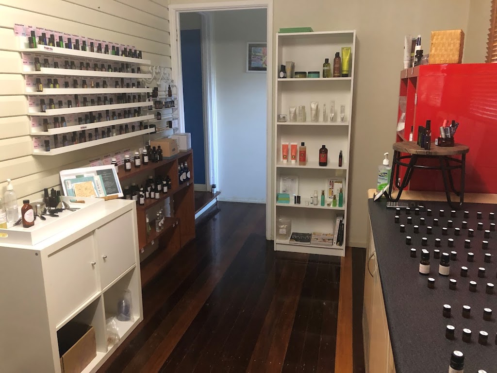 Mind Body Essential Oils | health | 1584 Old Cleveland Rd, Belmont QLD 4153, Australia | 0401076395 OR +61 401 076 395