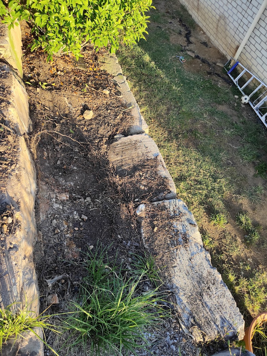 Andos Earthmoving Solutions | 50 Cooper Cres, Jimboomba QLD 4280, Australia | Phone: 0435 529 299
