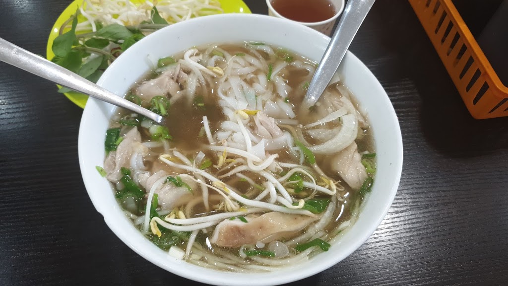 Pho Oanh Vietnamese Noodle Shop | restaurant | Shop B3, 17/21 First Ave, Blacktown NSW 2148, Australia | 0422178188 OR +61 422 178 188