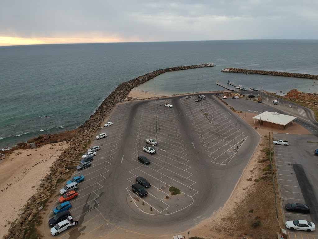 OSullivan Beach Boat Ramp |  | Marine Dr, OSullivan Beach SA 5166, Australia | 0883847773 OR +61 8 8384 7773