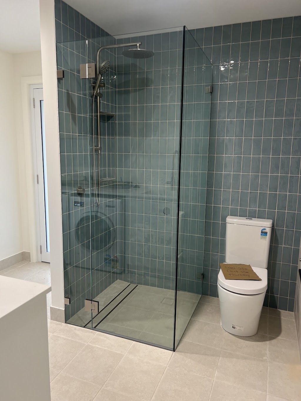 Brazier Building Developments | 82 Lowanna Ave, Forresters Beach NSW 2260, Australia | Phone: 0420 373 957