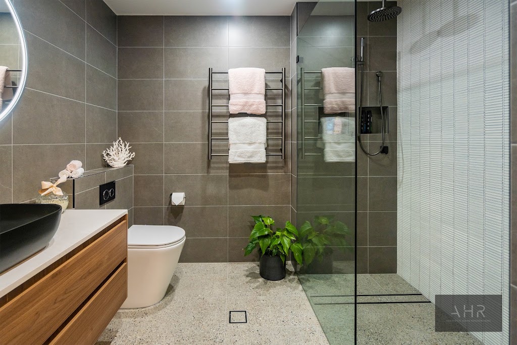 Aesthetic Home Renovations | 8 Stutz Pl, Ingleburn NSW 2565, Australia | Phone: 0426 261 592