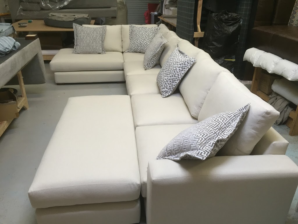 Bedfordale upholstery | furniture store | 82 Vincent Lookout, Bedfordale WA 6112, Australia | 0419832357 OR +61 419 832 357