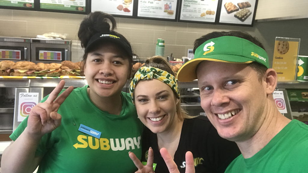 Subway® Restaurant | shop 6/201 Ferry Rd, Southport QLD 4216, Australia | Phone: (07) 5528 0577