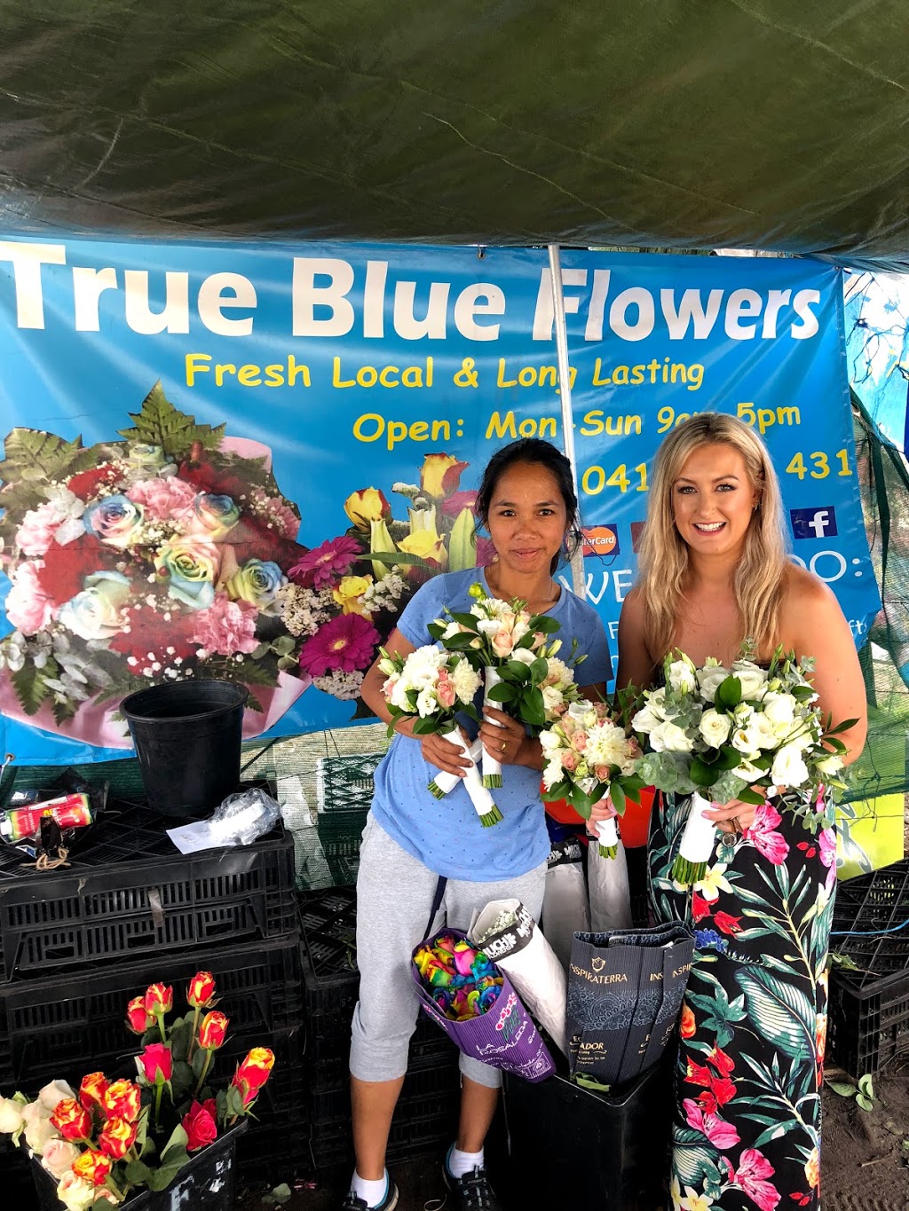 True Blue Flowers | florist | 274 Pinjar Rd, Mariginiup WA 6078, Australia | 0412866431 OR +61 412 866 431