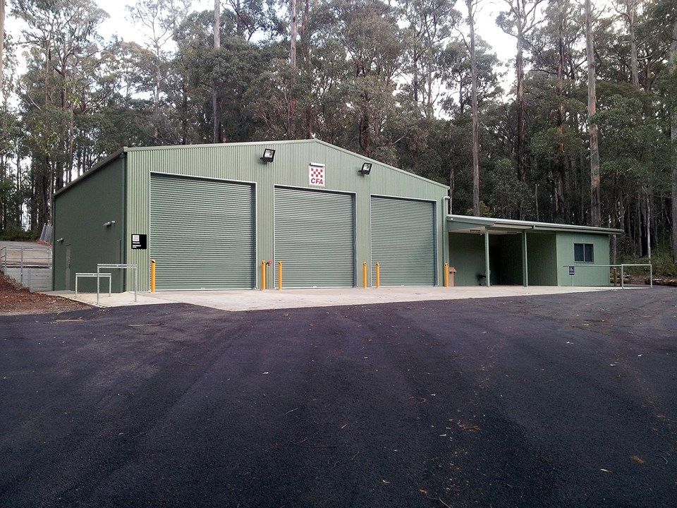 Toolangi Fire Brigade | fire station | 1683 Healesville-Kinglake Rd, Toolangi VIC 3777, Australia | 0359629355 OR +61 3 5962 9355