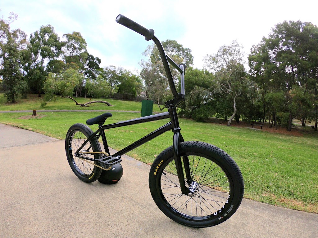 Hill n Dale BMX Park | 90 Summerhill Rd, Glen Iris VIC 3146, Australia | Phone: (03) 9278 4444