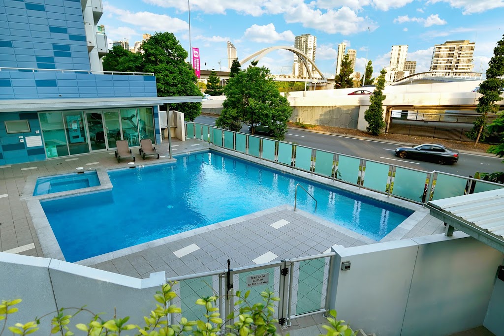 Vue Apartments | 92-100 Quay St, Brisbane City QLD 4000, Australia | Phone: (07) 3236 2206