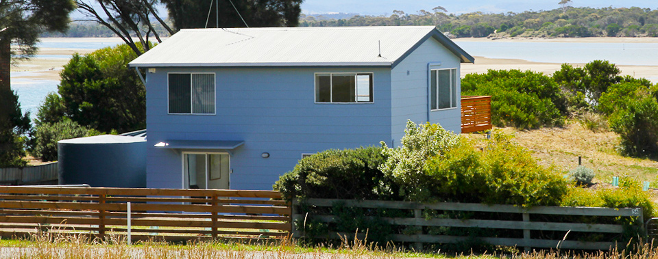 The Blue House Coles Bay | lodging | 58 Swanwick Dr, Coles Bay TAS 7215, Australia | 0362570119 OR +61 3 6257 0119