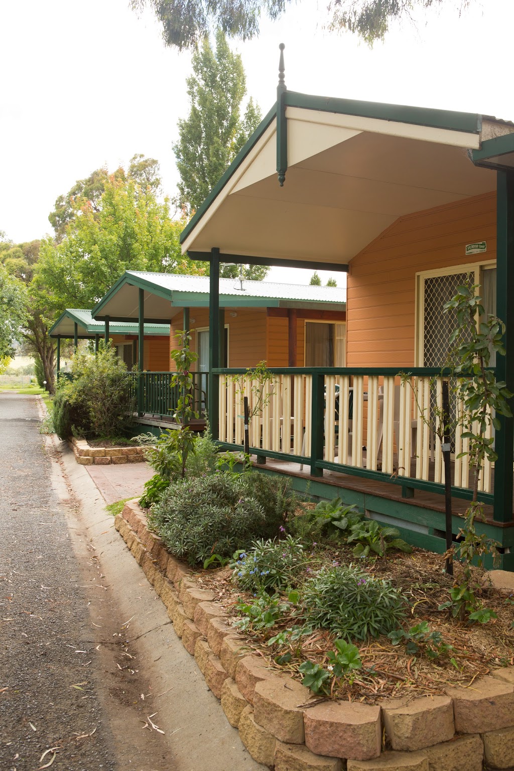 Armidale Tourist Park | rv park | 39 Grafton Rd, Armidale NSW 2350, Australia | 0267726470 OR +61 2 6772 6470