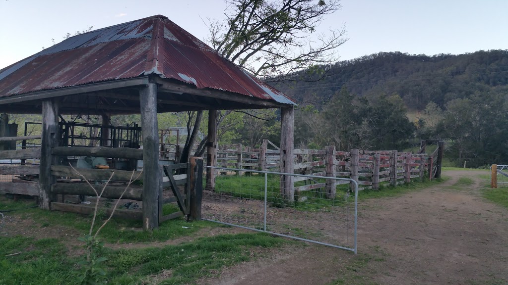 Aysgarth Cottage Gloryvale | 2091 Thunderbolts Way, Rookhurst NSW 2422, Australia | Phone: (02) 6558 7523