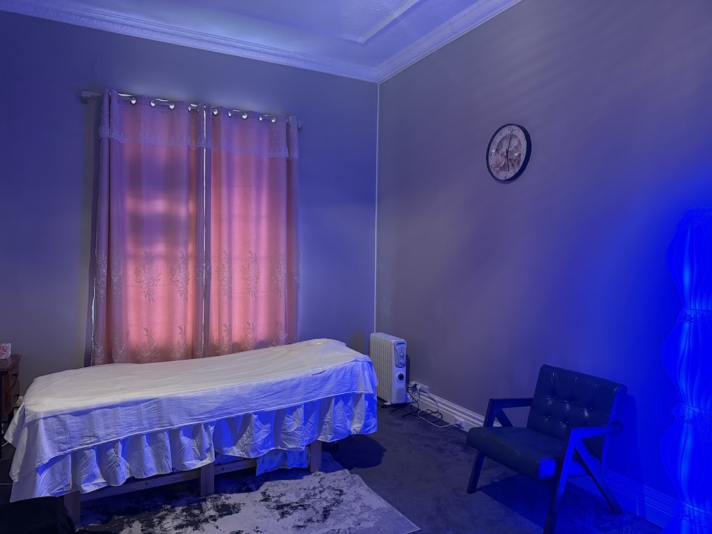 Cindy House massage | 5 Ronald St, Ballarat Central VIC 3350, Australia | Phone: 0412 204 300