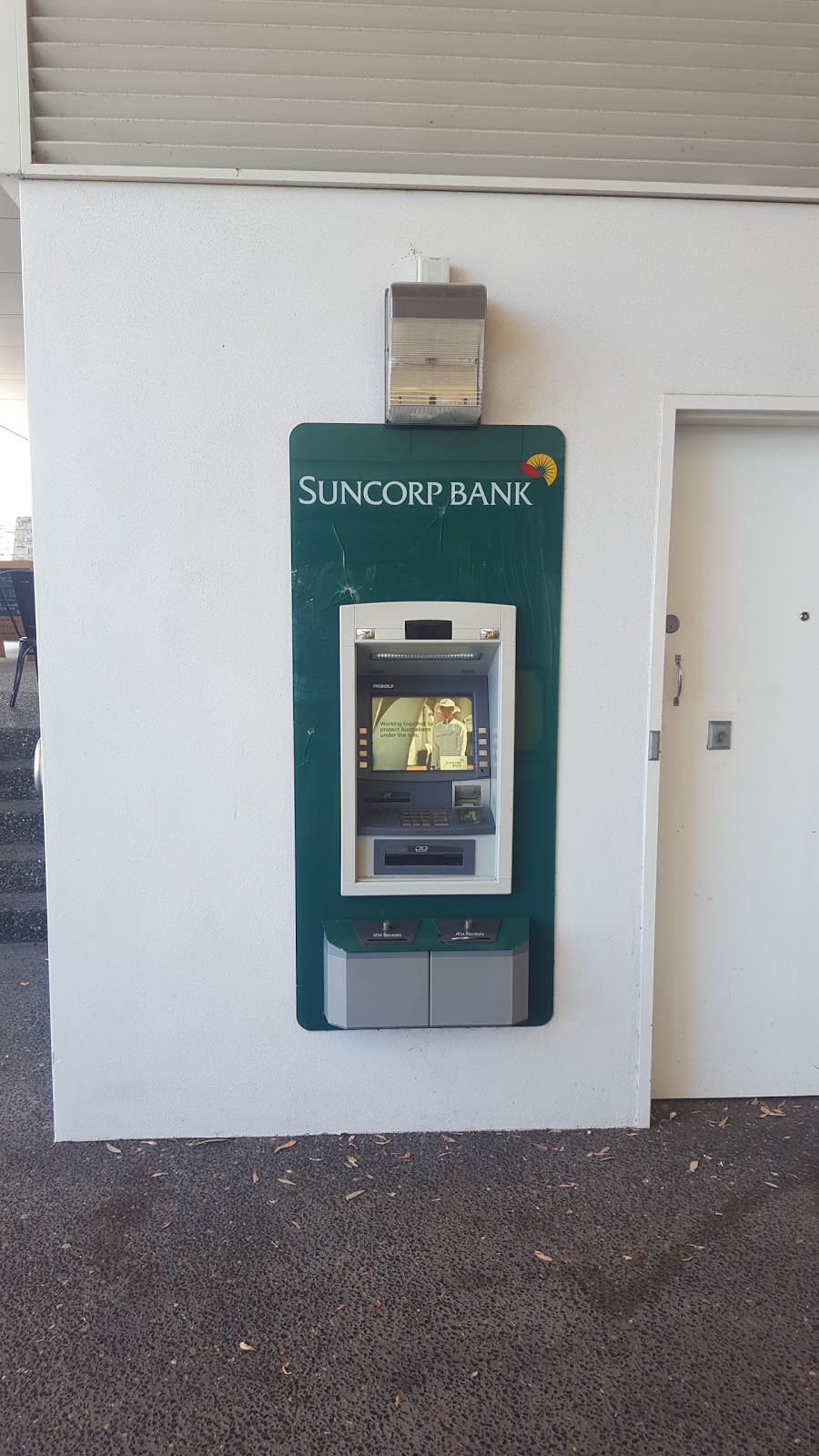 Suncorp Bank ATM | bank | 696 New Cleveland Rd, Wakerley QLD 4154, Australia | 131155 OR +61 131155
