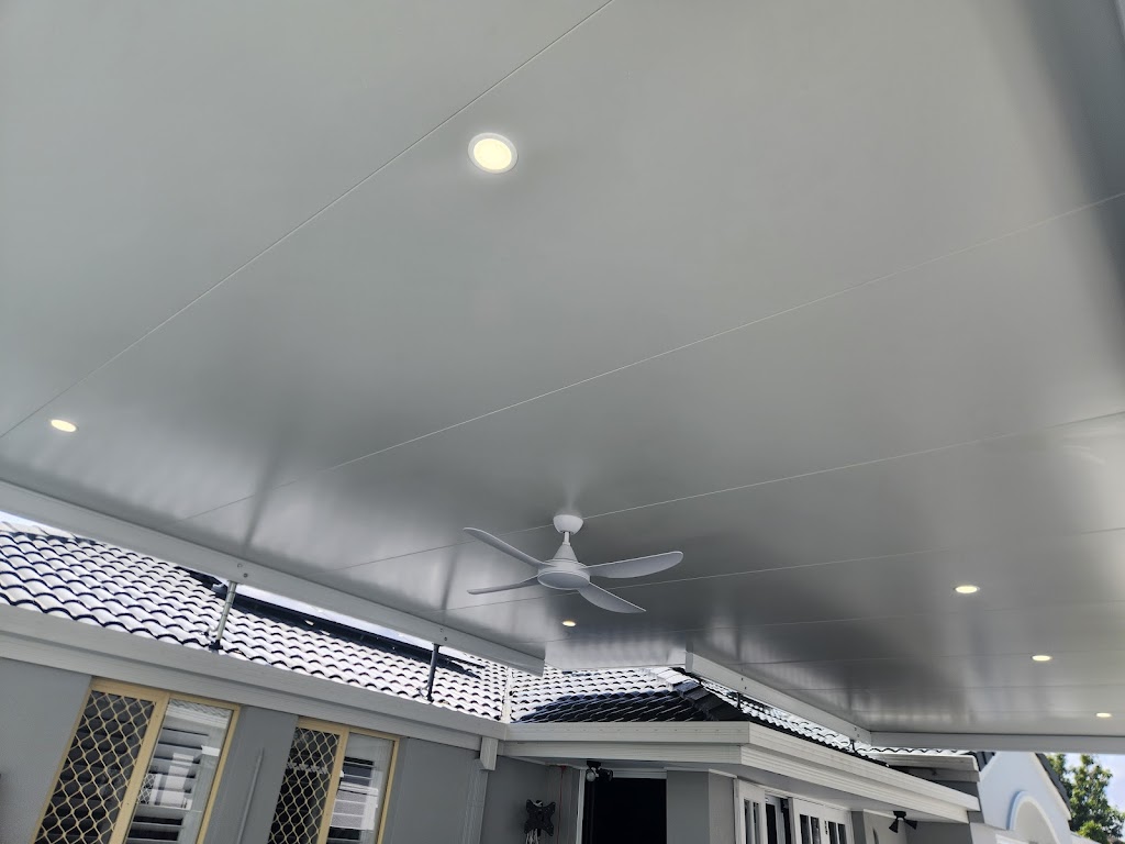 Marrick Electrical Services | 43 Hibertia Ave, Elanora QLD 4221, Australia | Phone: 0423 411 169