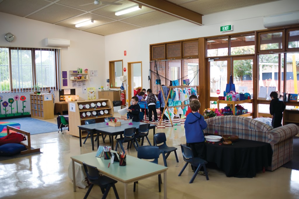Cambrian Way Preschool | school | Cambrian Way, Melton West VIC 3337, Australia | 0397438212 OR +61 3 9743 8212