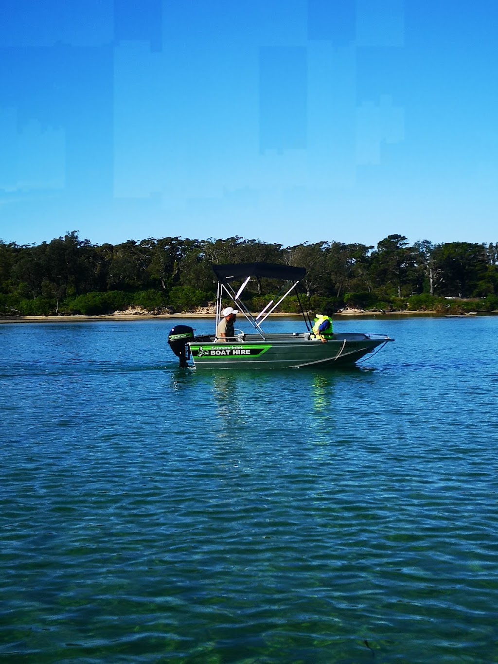 Sussex Inlet Boat Hire | 4 Flood Ave, Sussex Inlet NSW 2540, Australia | Phone: 0493 398 579