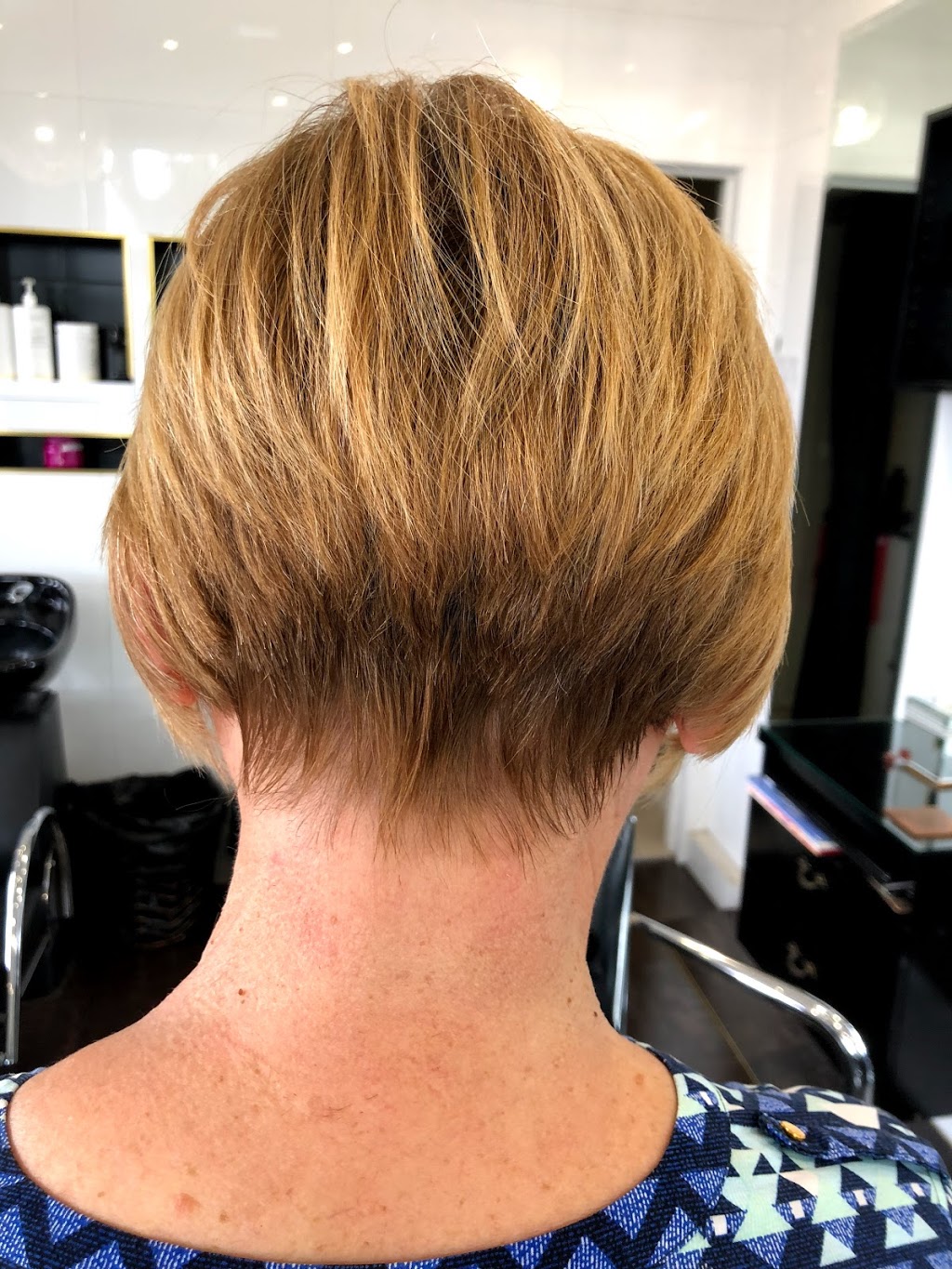 Hair On Oak | hair care | 138 Snell Grove, Oak Park VIC 3046, Australia | 0393001130 OR +61 3 9300 1130