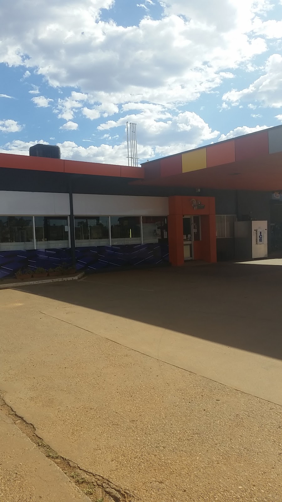 Vibe Coolgardie | gas station | 1 Bayley St, Coolgardie WA 6429, Australia | 0890267634 OR +61 8 9026 7634