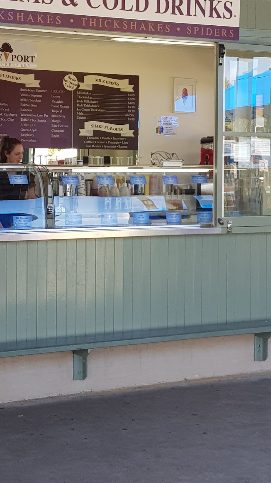 The Port Ice Creamery | store | shop 3/616 High St, Echuca VIC 3564, Australia | 0354801152 OR +61 3 5480 1152