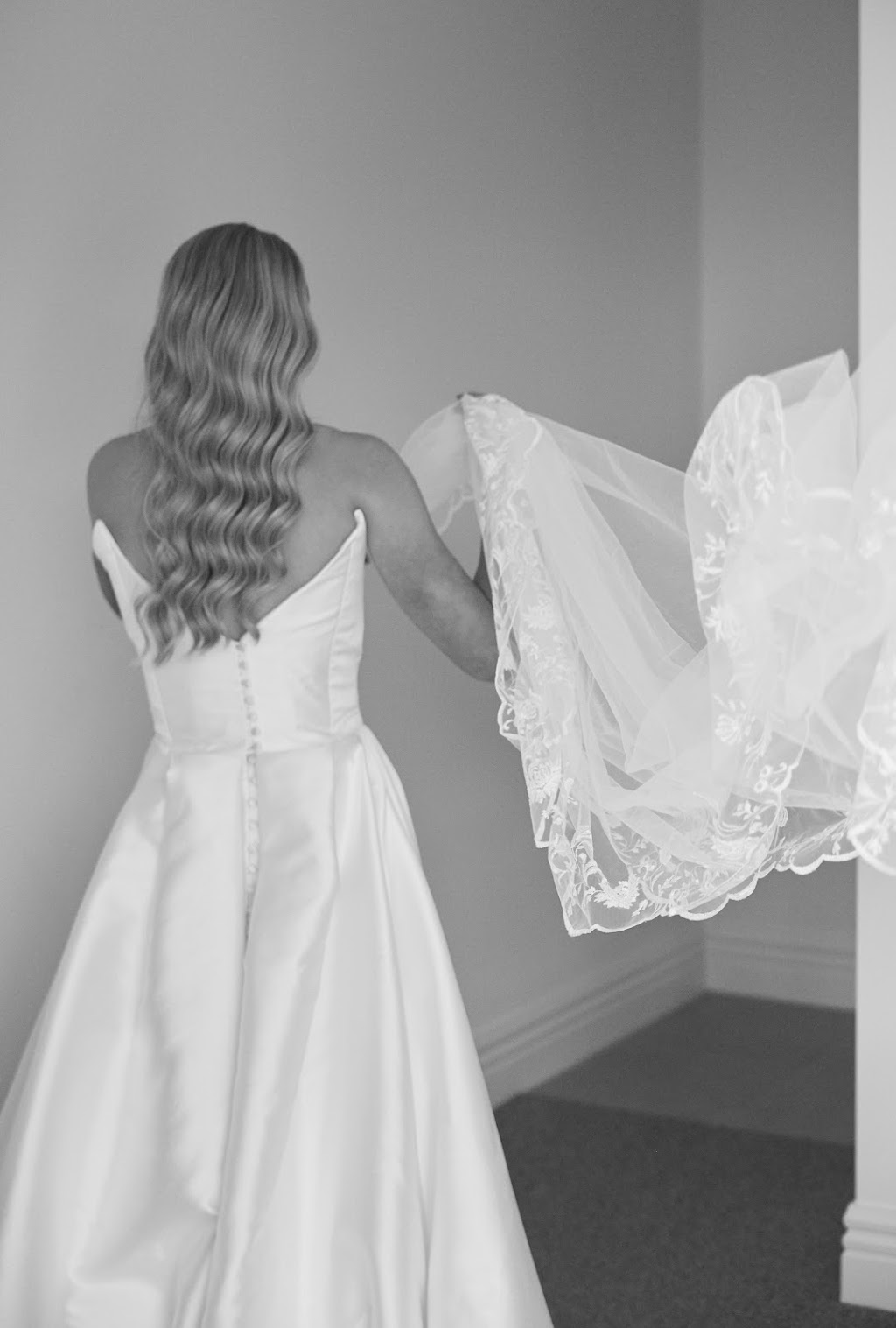 Gloss & Glow | 4 Jordyn Cl, Winchelsea VIC 3241, Australia | Phone: 0409 229 095