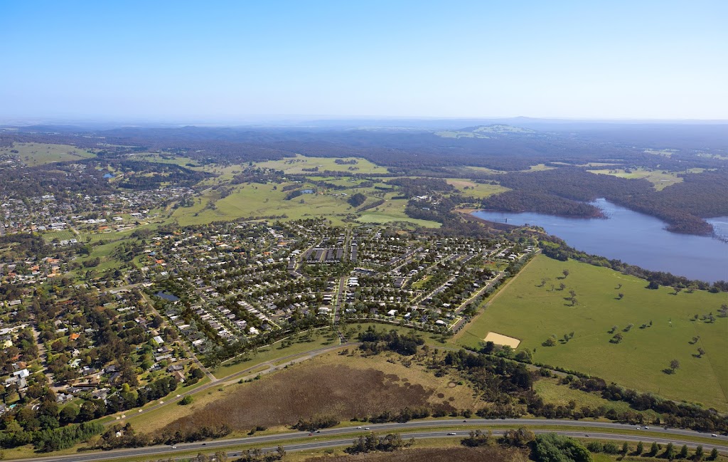 Rosalia Gisborne | 89 Ross Watt Rd, Gisborne VIC 3437, Australia | Phone: (03) 9684 8147