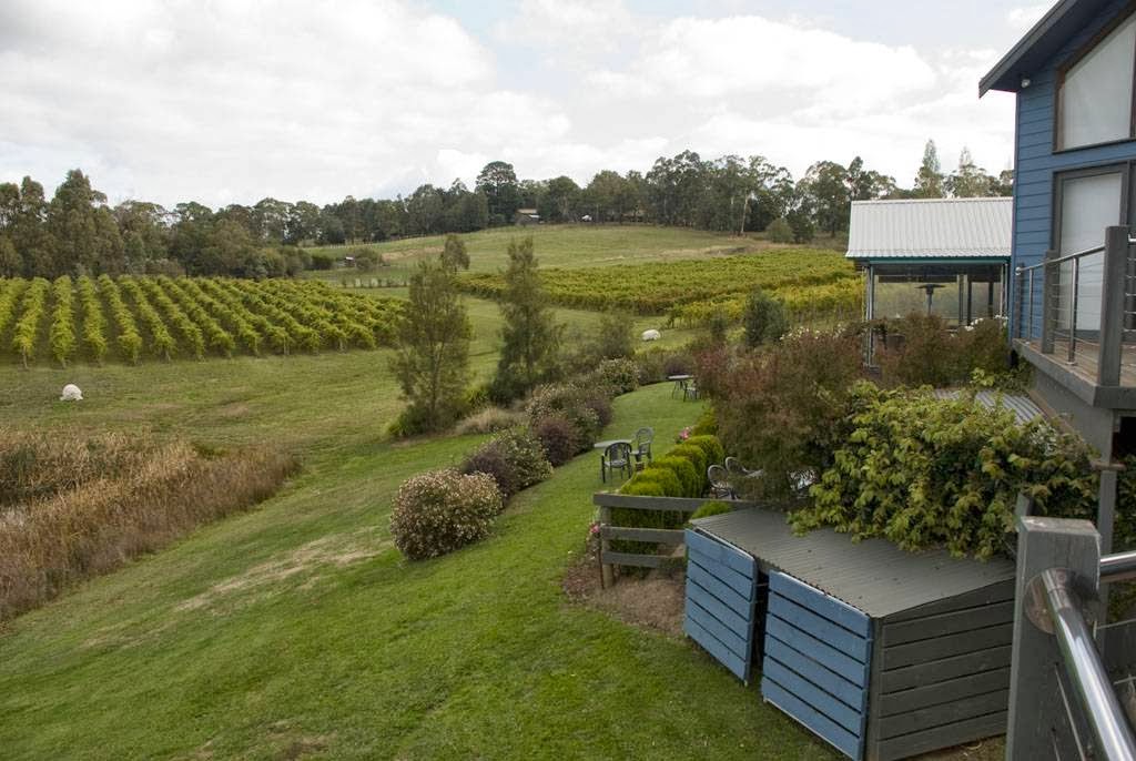 Ainsworth Estate | lodging | 110 Ducks Ln, Seville VIC 3139, Australia | 0393974147 OR +61 3 9397 4147