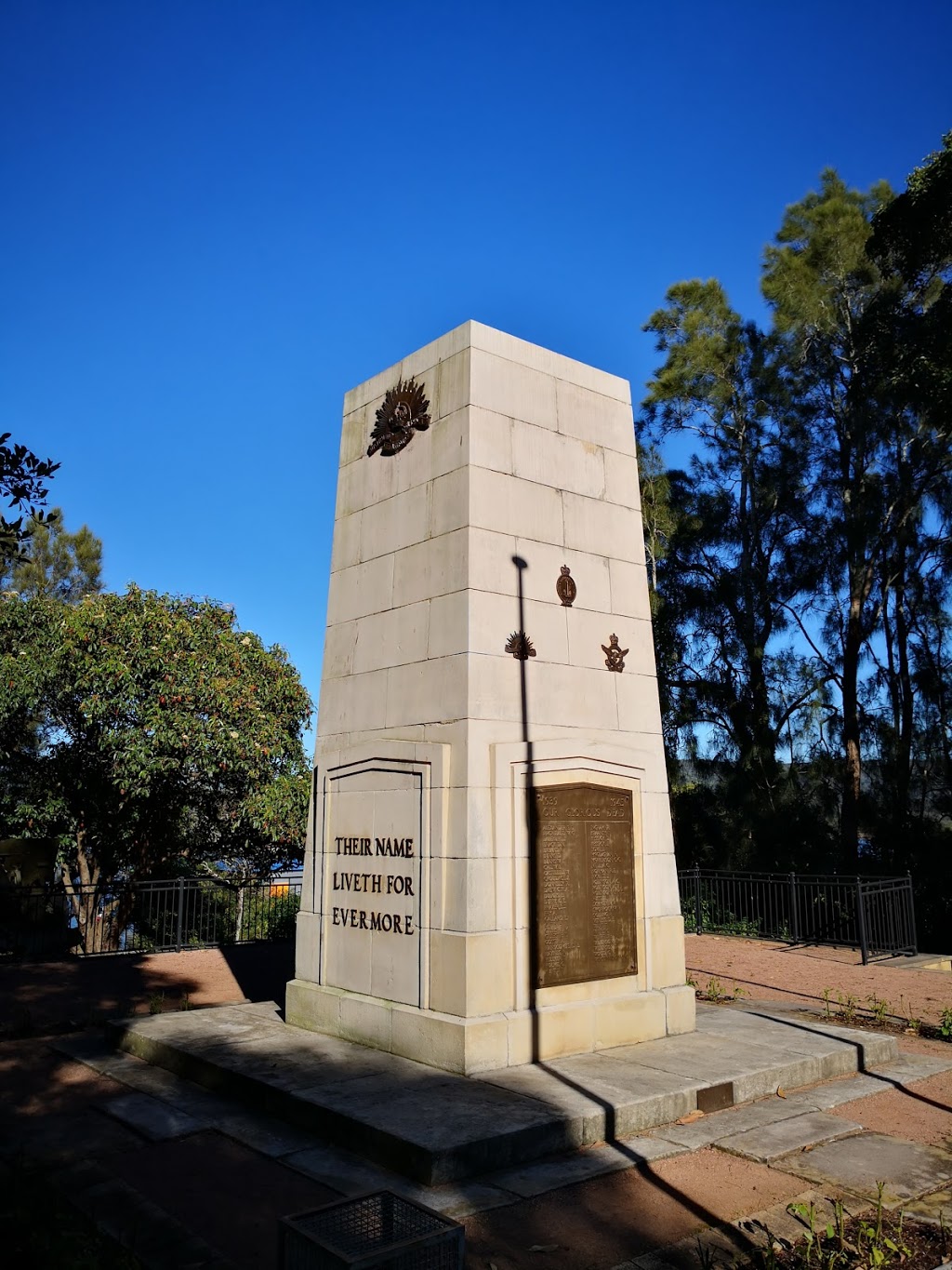 Gosford War Memorial | park | Gosford NSW 2250, Australia
