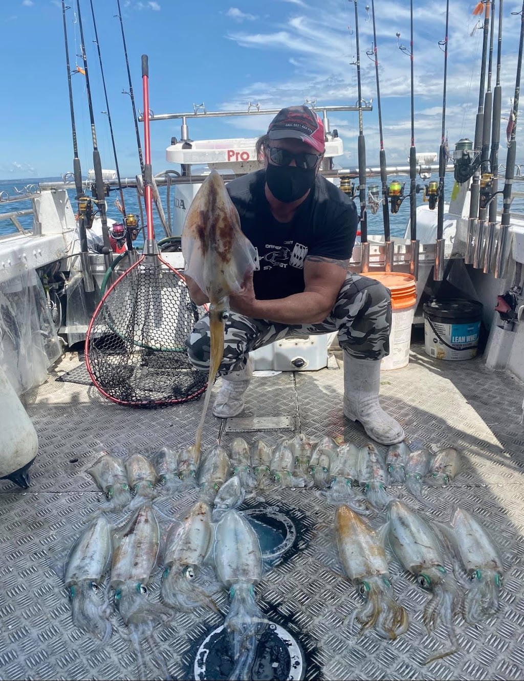 Pro Red Fishing Charter | 21 Skinner St, Hastings VIC 3915, Australia | Phone: 0421 442 775