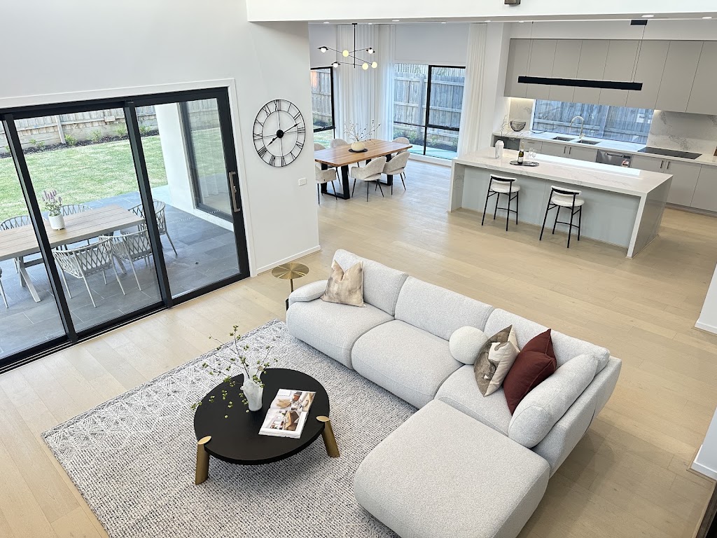 SWIZ HOME | 1/12 Hamilton Pl, Mount Waverley VIC 3149, Australia | Phone: 0433 603 778
