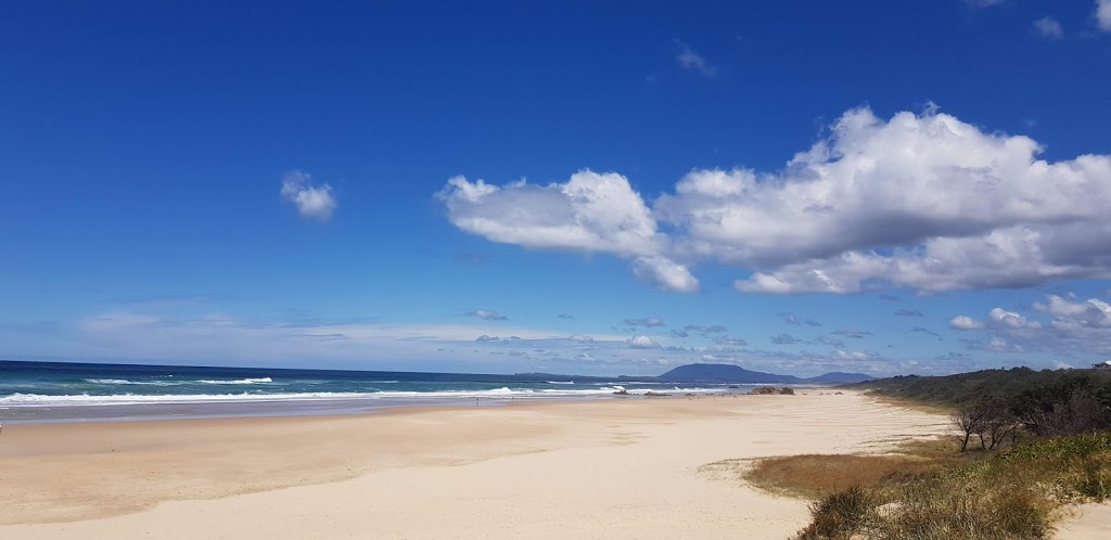 Tacking Point Surf Life Saving Club | Lighthouse Beach, 40 Matthew Flinders Dr, Port Macquarie NSW 2444, Australia | Phone: (02) 6582 0064