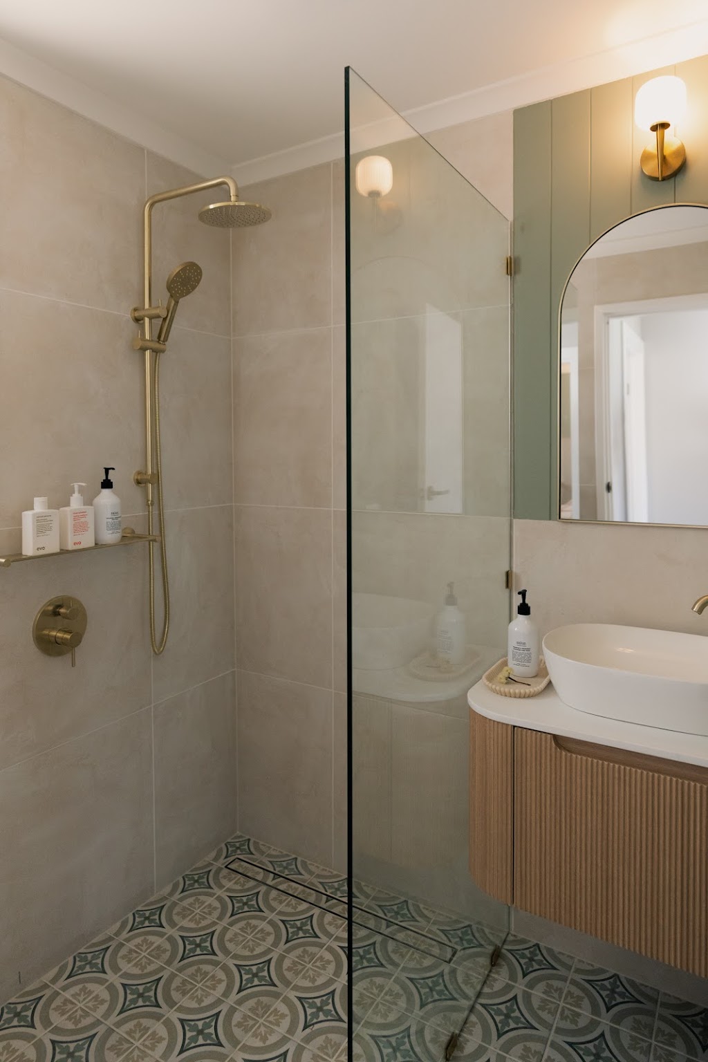 The Woodshed | 1 Bermingham Cres, Robe SA 5276, Australia | Phone: 0436 318 547