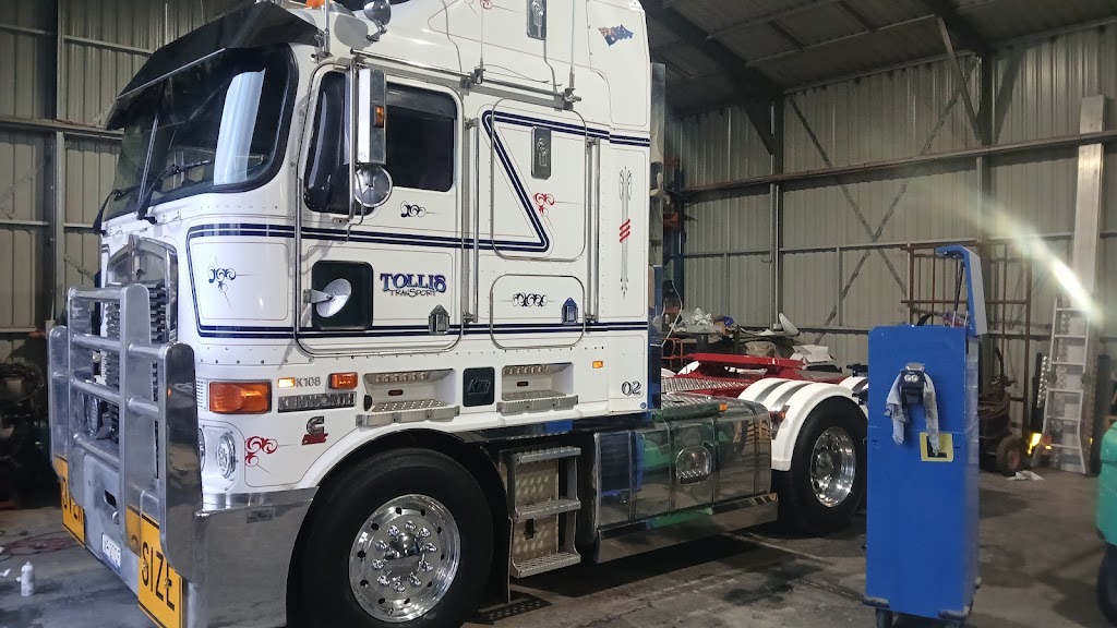 Tollis Transport | 24 Stockwell Rd, Jindera NSW 2642, Australia | Phone: 0428 263 344