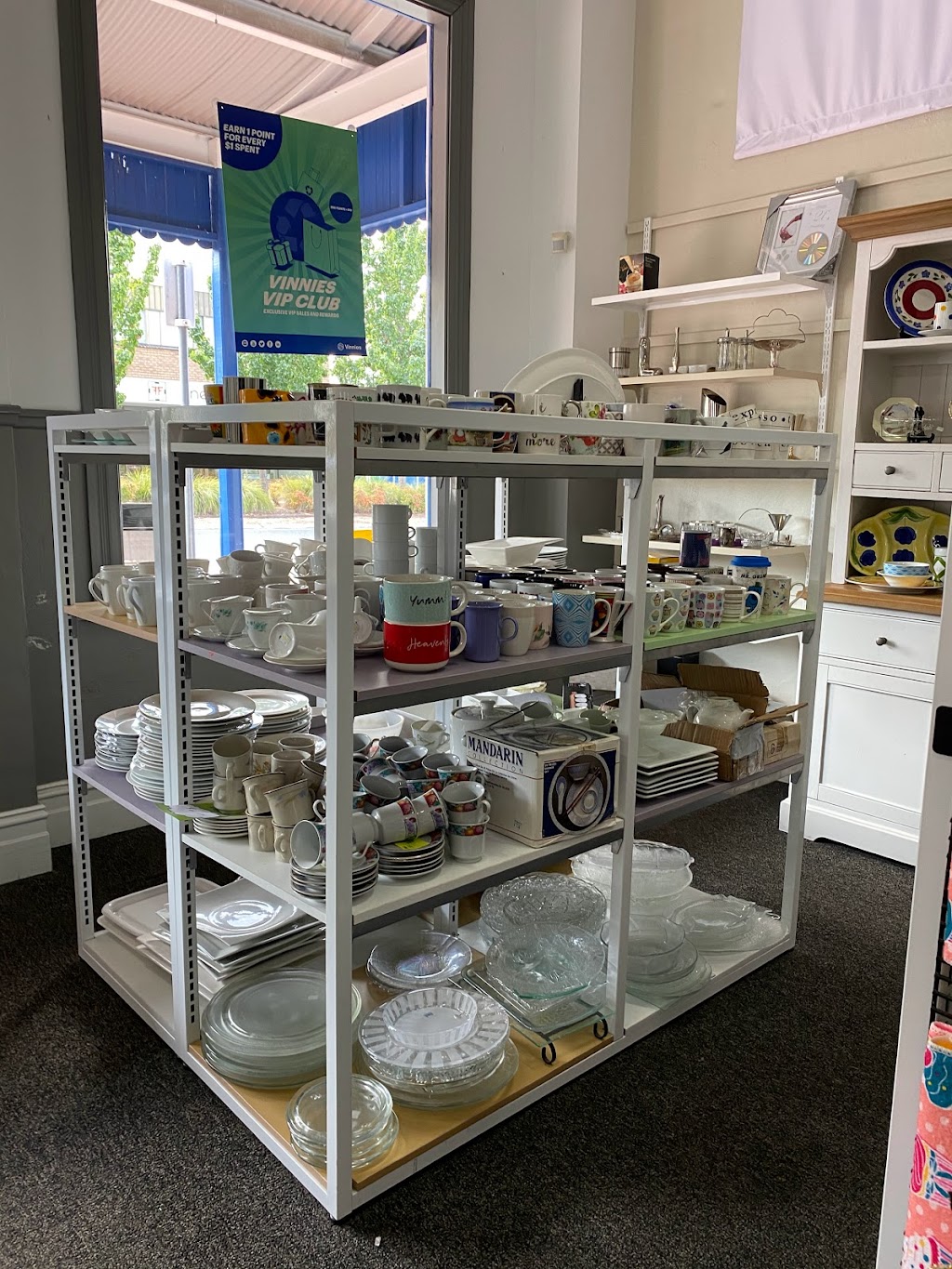 Vinnies Wodonga | store | 74-76 High St, Wodonga VIC 3690, Australia | 0260565174 OR +61 2 6056 5174