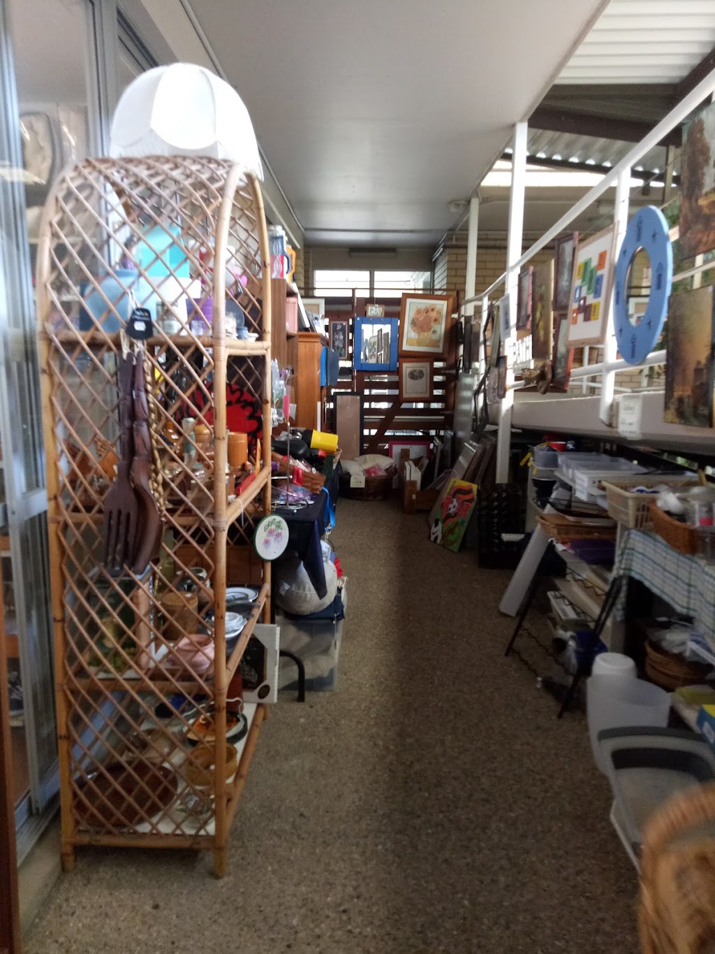 Little Kings Thrift Shop | 7 Carl St, Woolloongabba QLD 4102, Australia | Phone: (07) 3391 1432