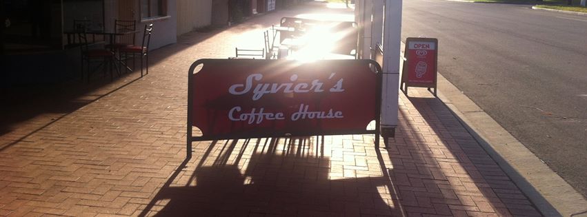 Syviers Coffee House | 115 Urana St, The Rock NSW 2655, Australia | Phone: (02) 6920 2707