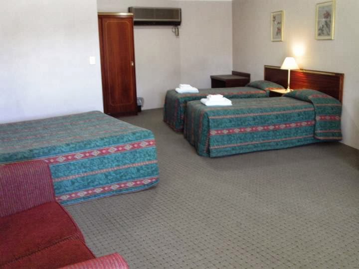 Southern Comfort Motor Inn | 24-28 Parker St, Cootamundra NSW 2590, Australia | Phone: (02) 6942 3366