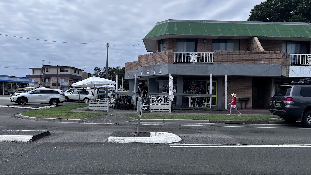 Lemon Tree’s Kitchen | 1/11 Cook Parade, Lemon Tree Passage NSW 2319, Australia | Phone: (02) 4981 4545